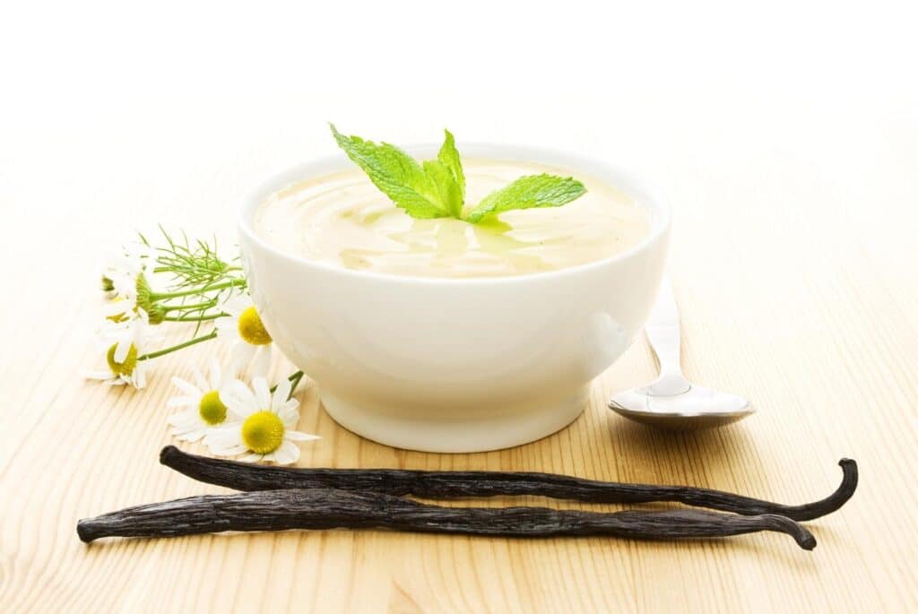 Vegan Vanilla Cashew Yogurt IngaNielsen Getty Images